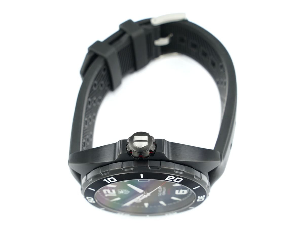 TAG Heuer Formula 1 WAZ2115 screw down crown