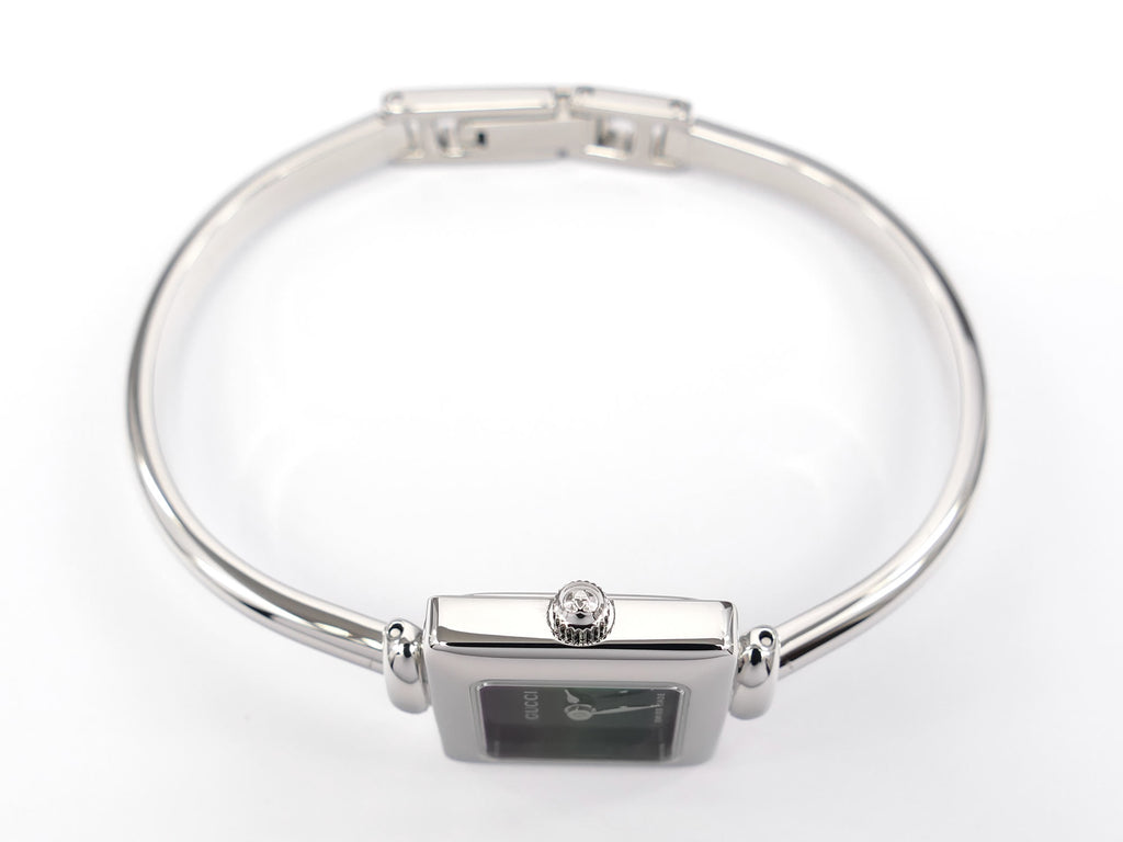 Gucci 1900L Stainless Steel crown