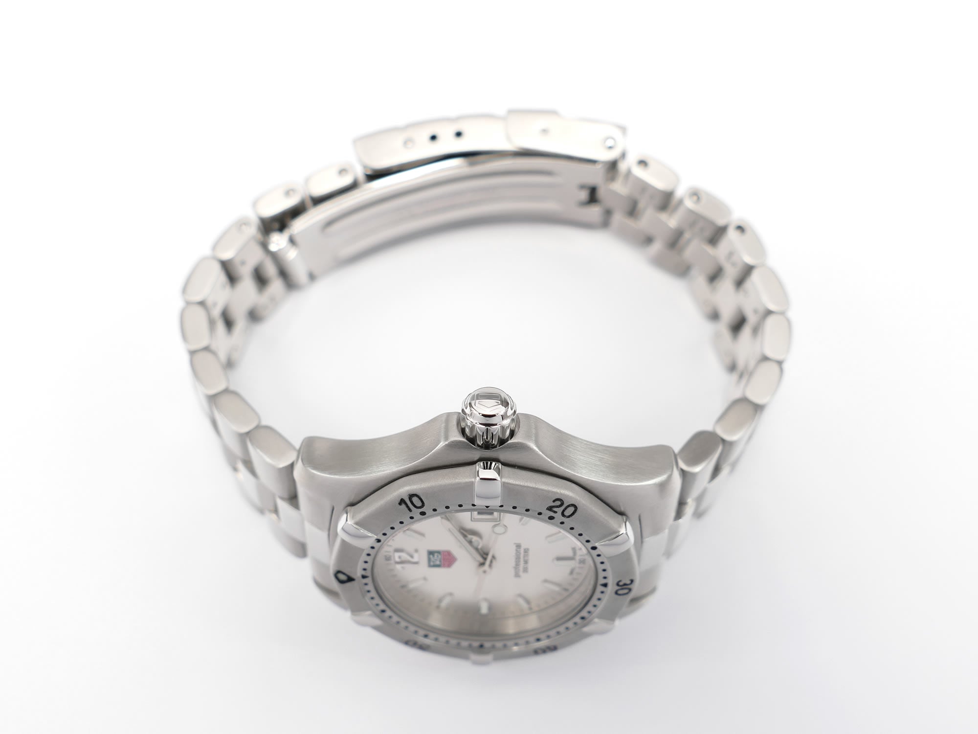 TAG Heuer 2000 Classic WK1312-0 stainless steel screw down crown