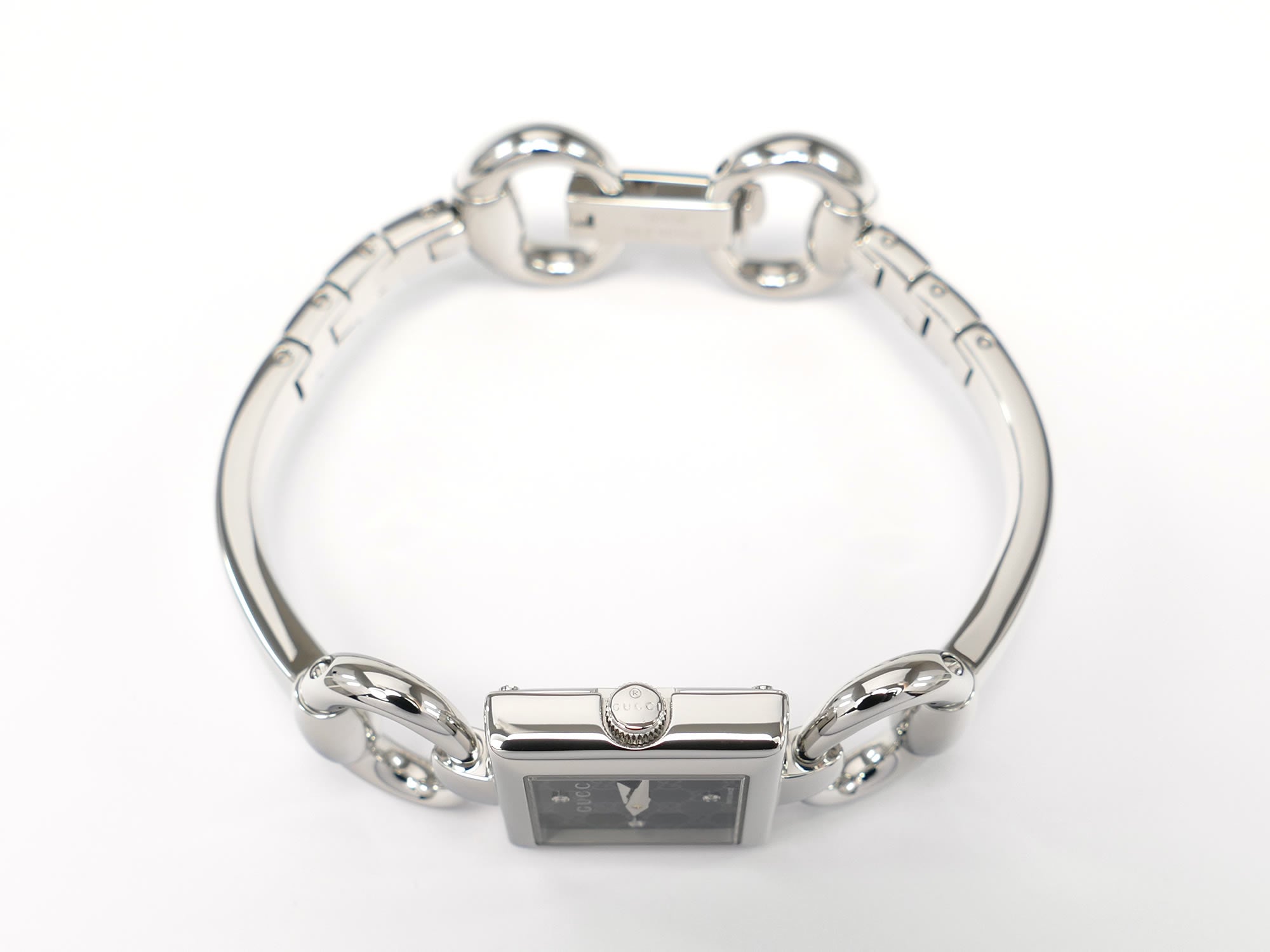 Gucci Tornabuoni 120 Stainless Steel crown