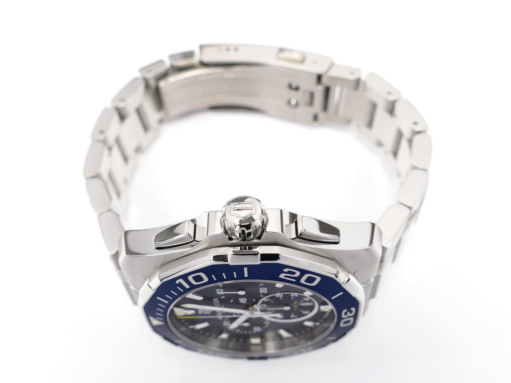 TAG Heuer Aquaracer CAY111B stainless steel pushers and screw down crown