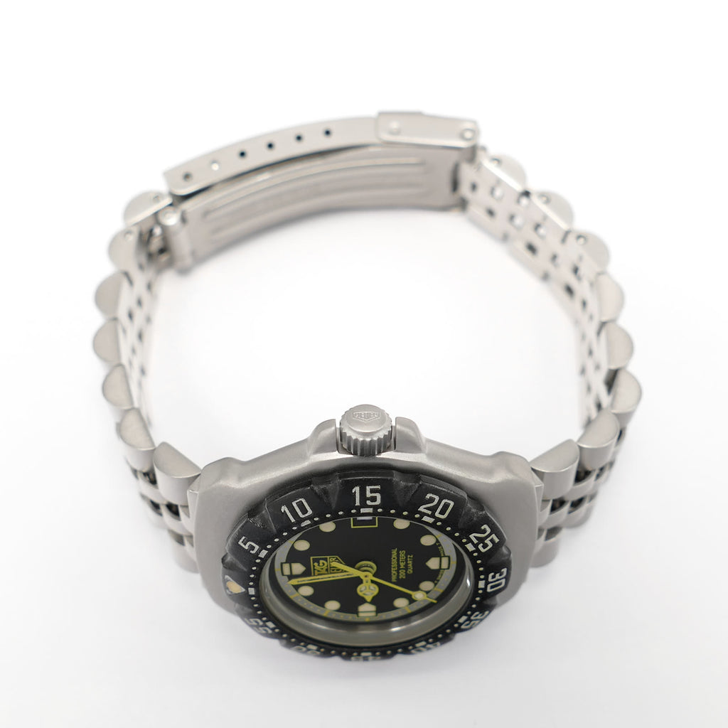 TAG Heuer Formula 1 WA1416 Stainless Steel crown