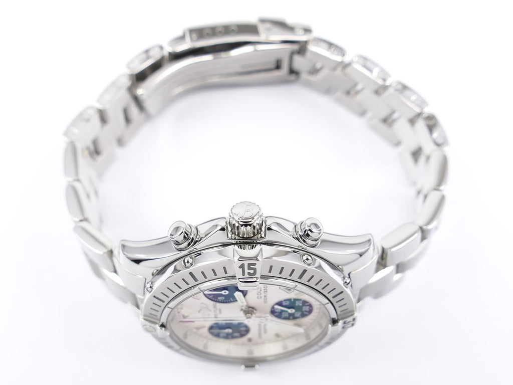 Breitling Colt Chrono A73350 screw down crown