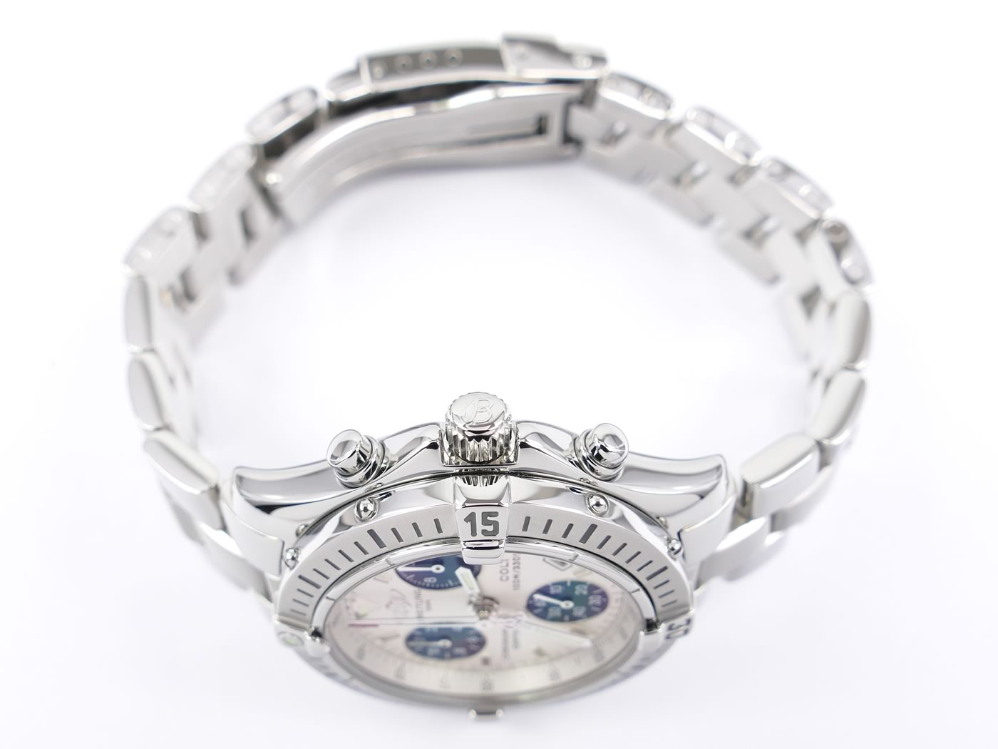 Breitling Colt Chrono A73350 screw down crown