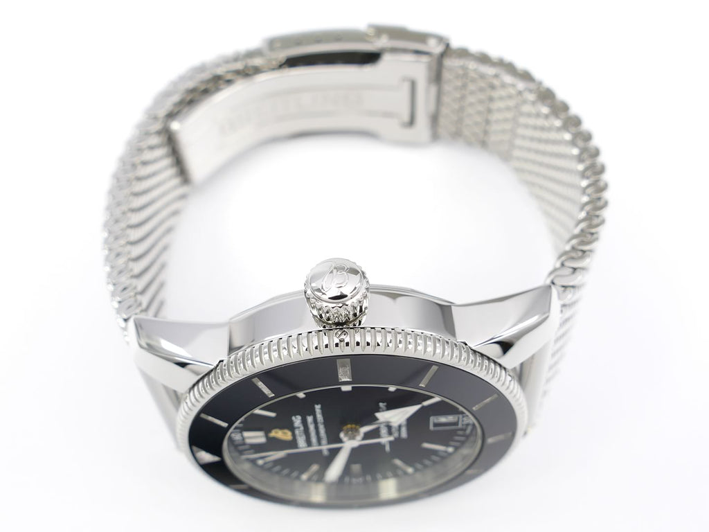 Breitling Superocean Héritage II 42 Black AB2010 screw down crown
