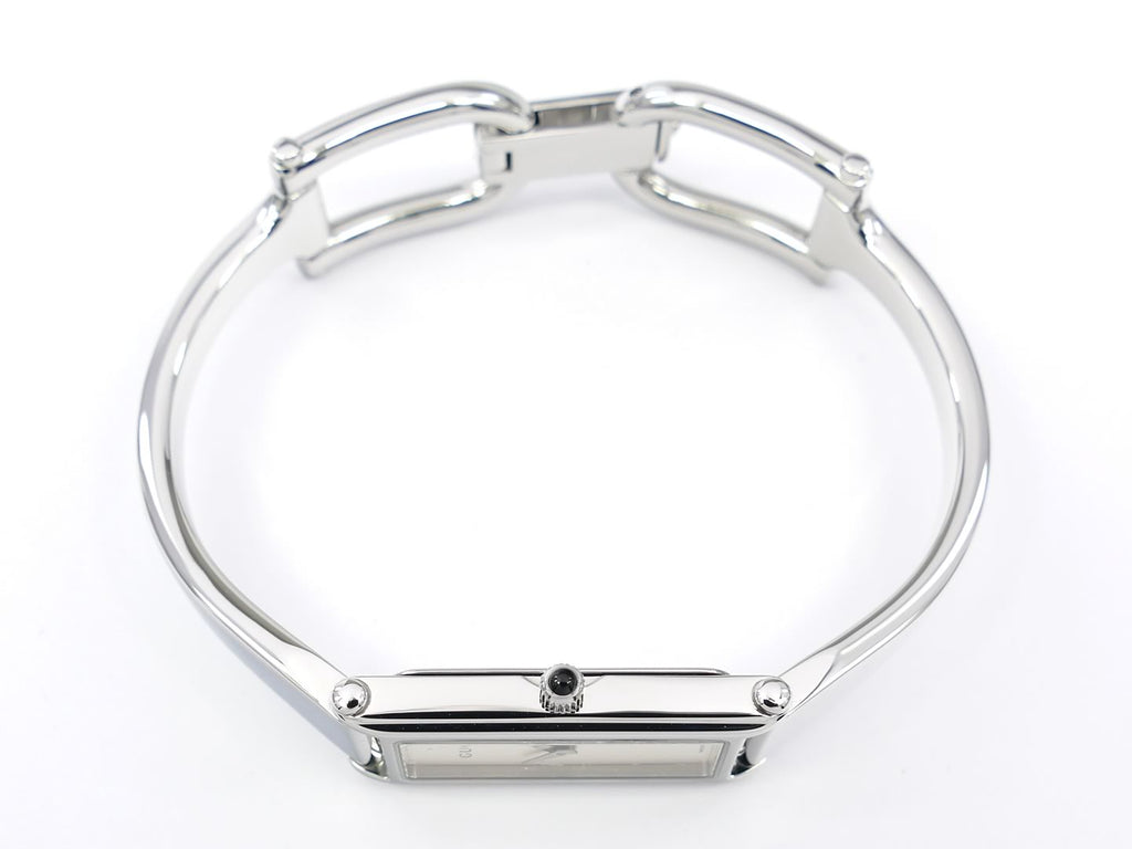 Gucci 1500 L Silver crown with black cabochon