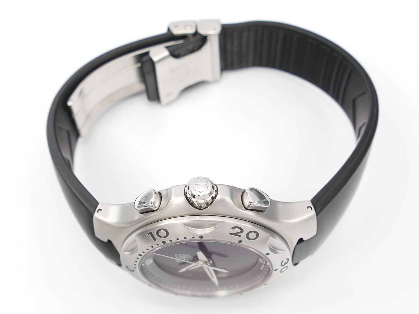 TAG Heuer Kirium F1 Black Dial CL111A.FT6000 stainless steel crown and pushers