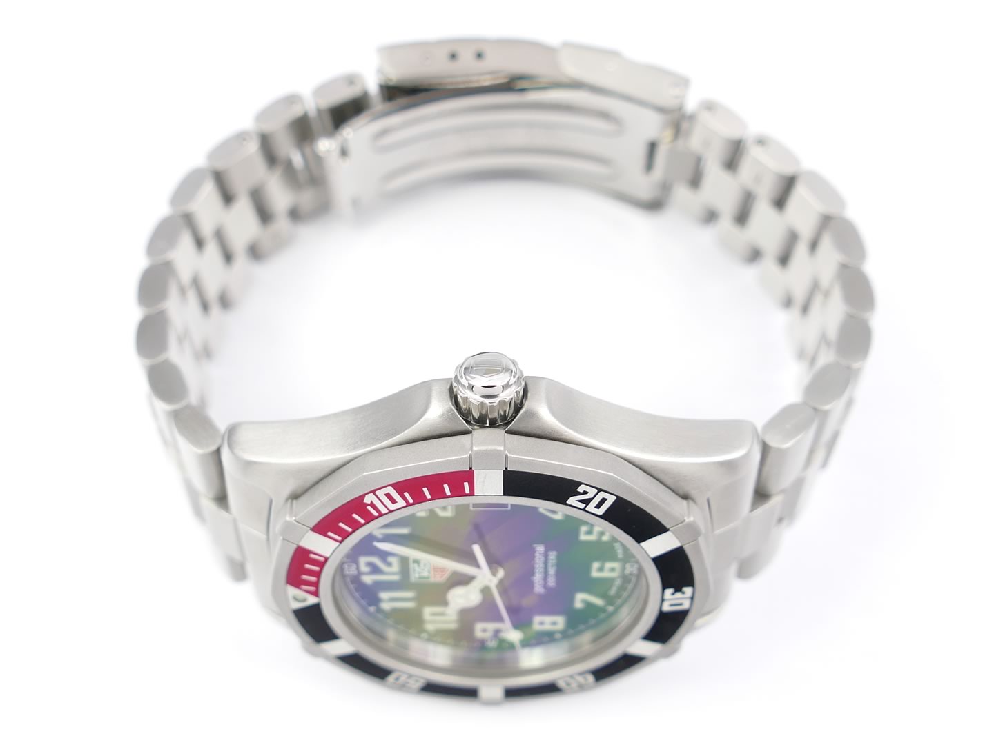 TAG Heuer 2000 Sport WM1112 screw down crown