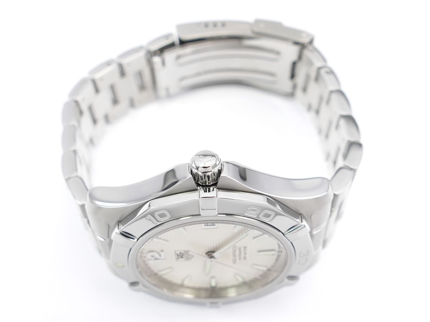 TAG Heuer Aquaracer WAF2111.BA0806 screw down crown