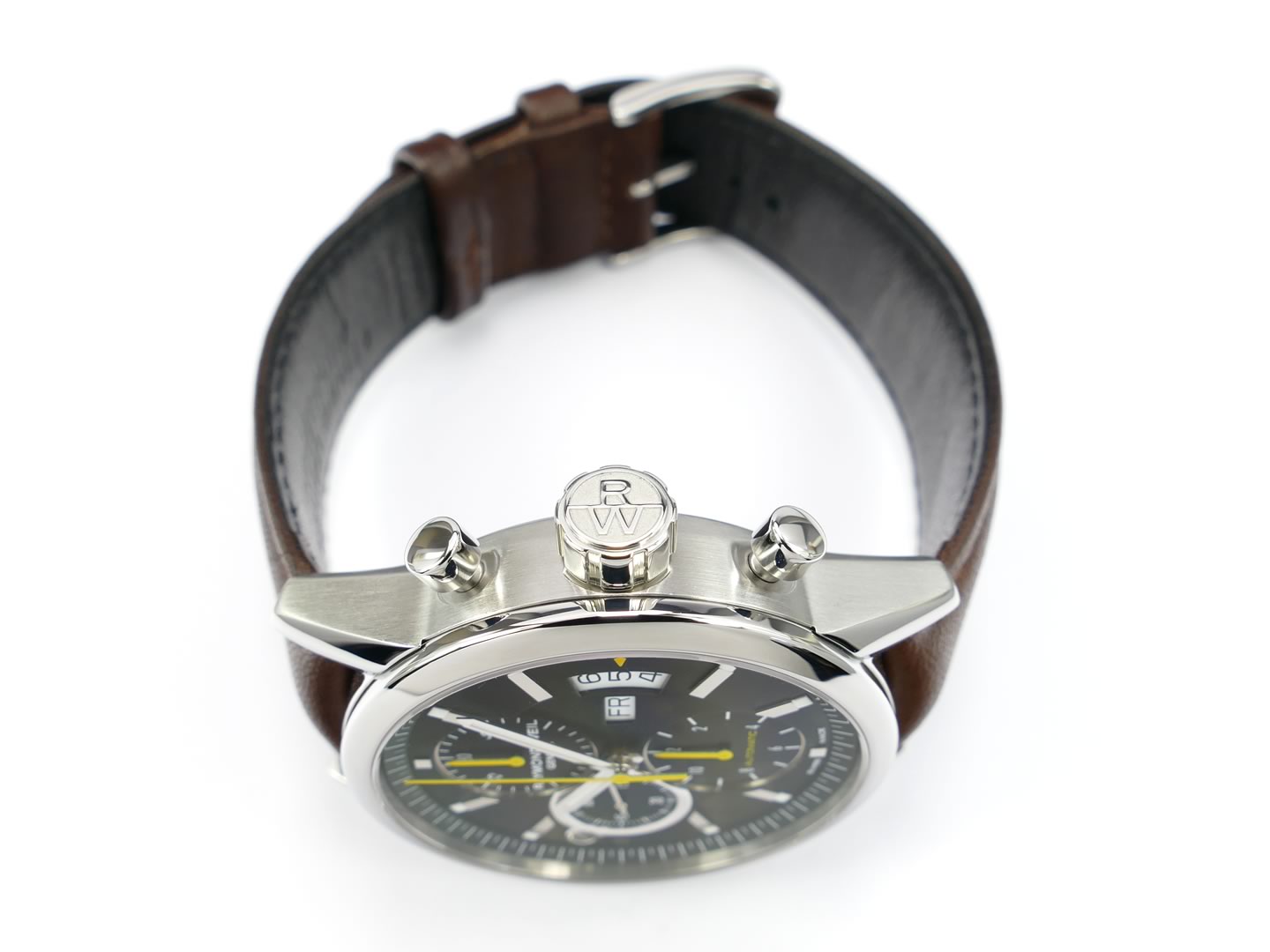 Raymond Weil Freelancer Black Chronograph 7730-STC-20101 pushers and crown