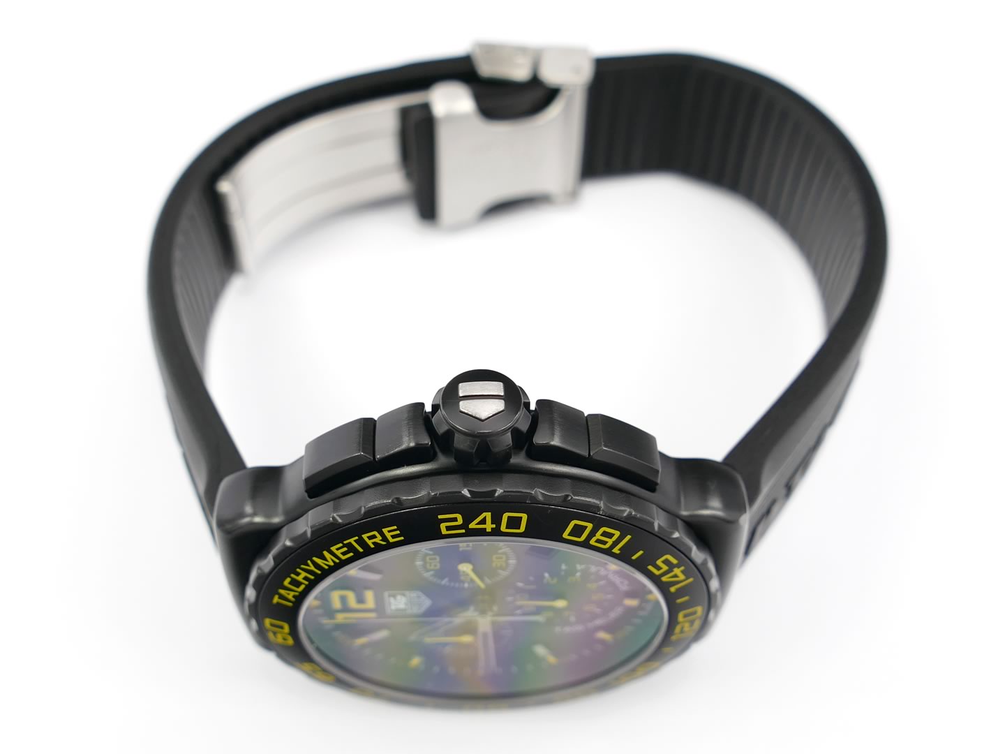 TAG Heuer Formula 1 Chronograph CAU111E.FT6024 screw down crown