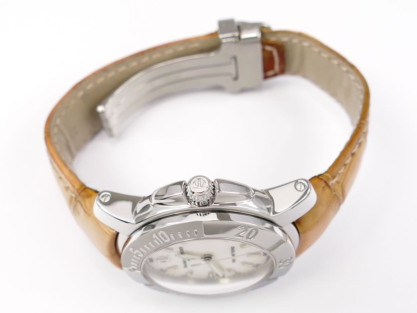 Baume & Mercier Capeland 65420 screw down crown