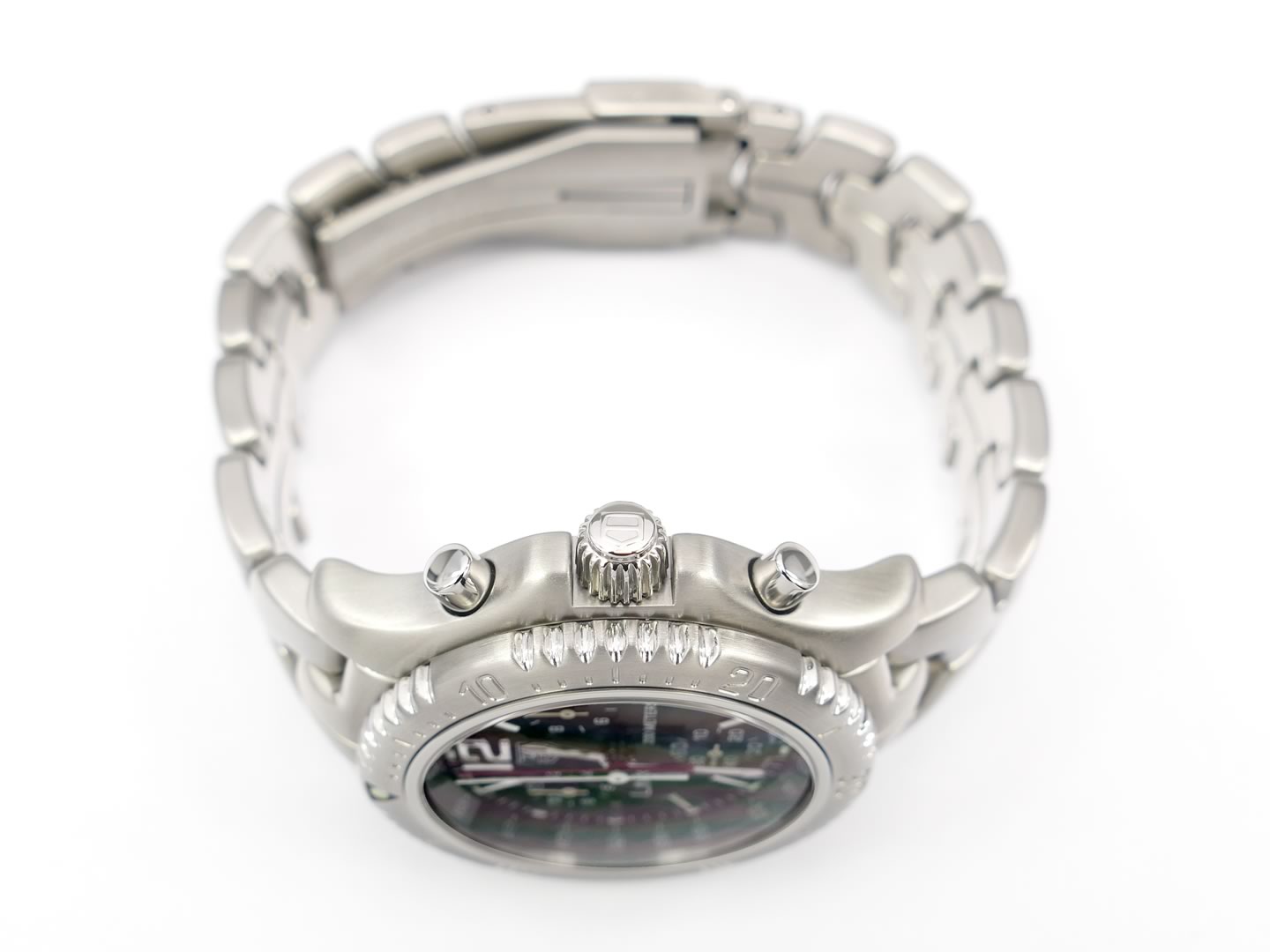 TAG Heuer Link Chronograph Black CT1111.BA0550 screw down crown