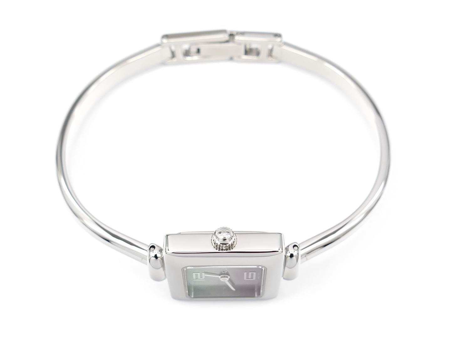 Gucci 1900L Stainless Steel crown