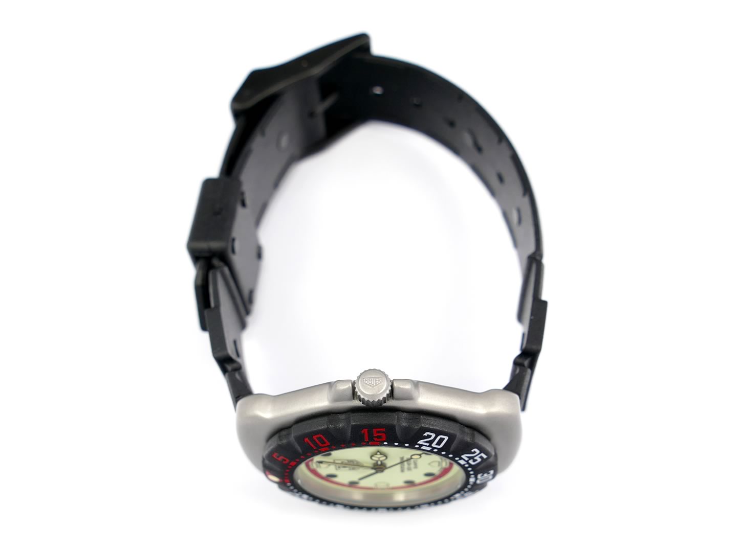 TAG Heuer Formula 1 371.513 stainless steel crown