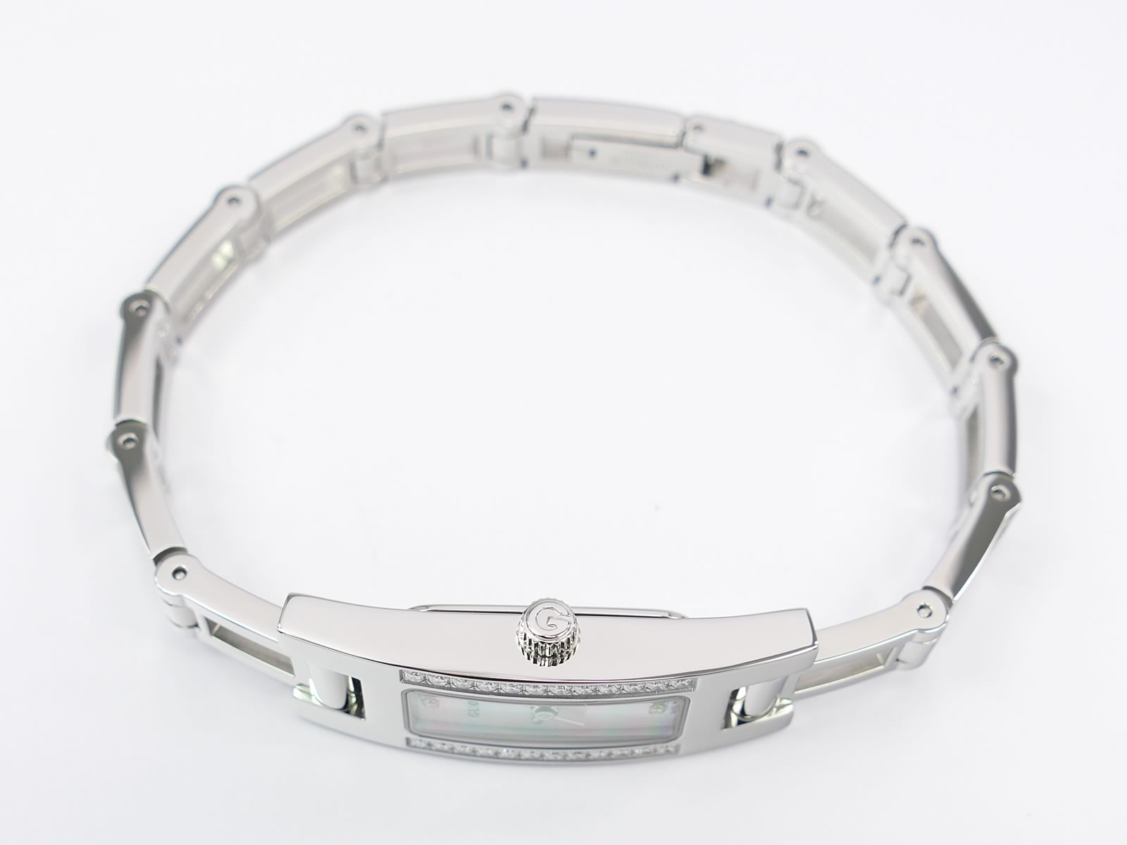Gucci 3900L Stainless Steel crown