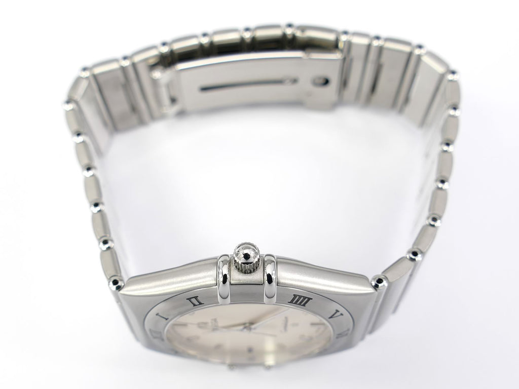 Omega Constellation 1512.30.00 crown