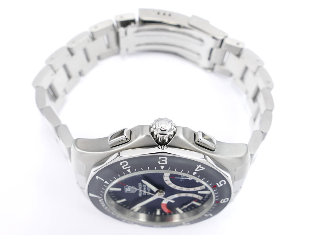 TAG Heuer Aquaracer Calibre S Regatta CAF7111.BA0803 pushers and crown