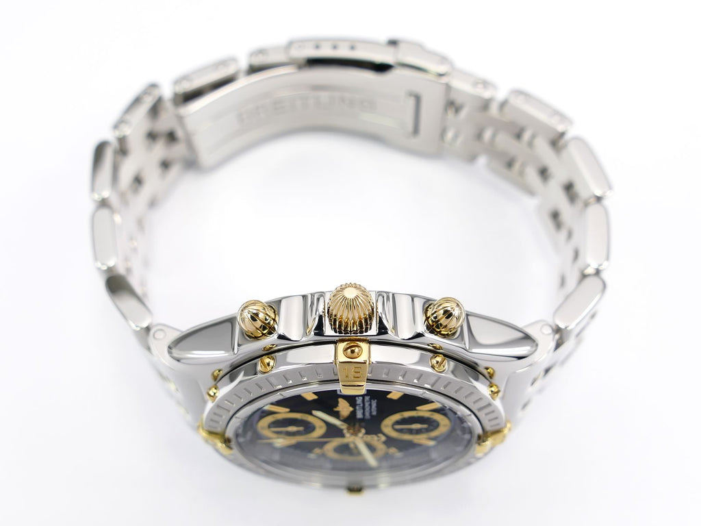 Breitling Chronomat B13352 18k gold crown and pushers