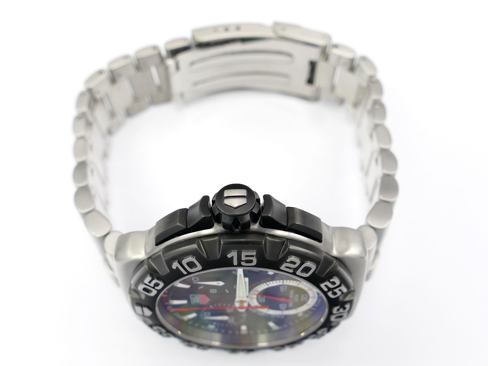 TAG Heuer Formula 1 Chronograph CAH1110.BA0850 screw down crown
