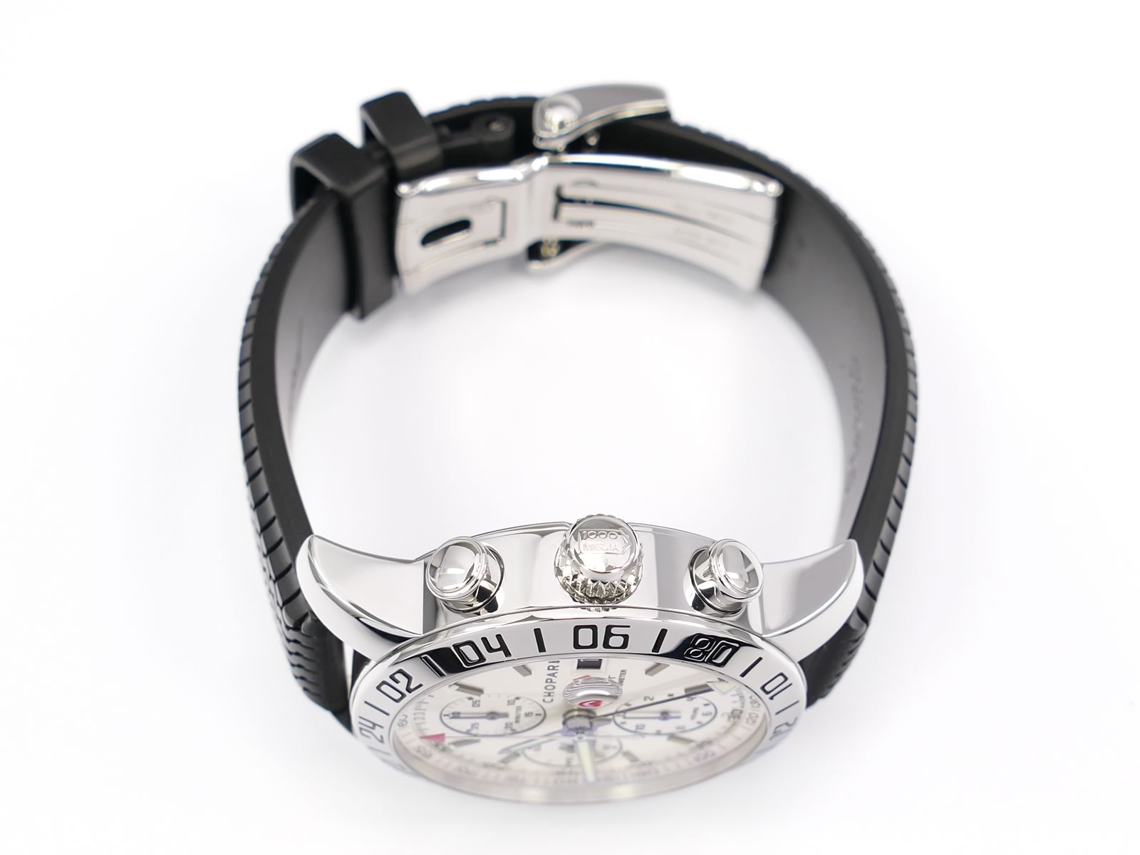Chopard Mille Miglia GMT Chronograph 8992 crown and pushers