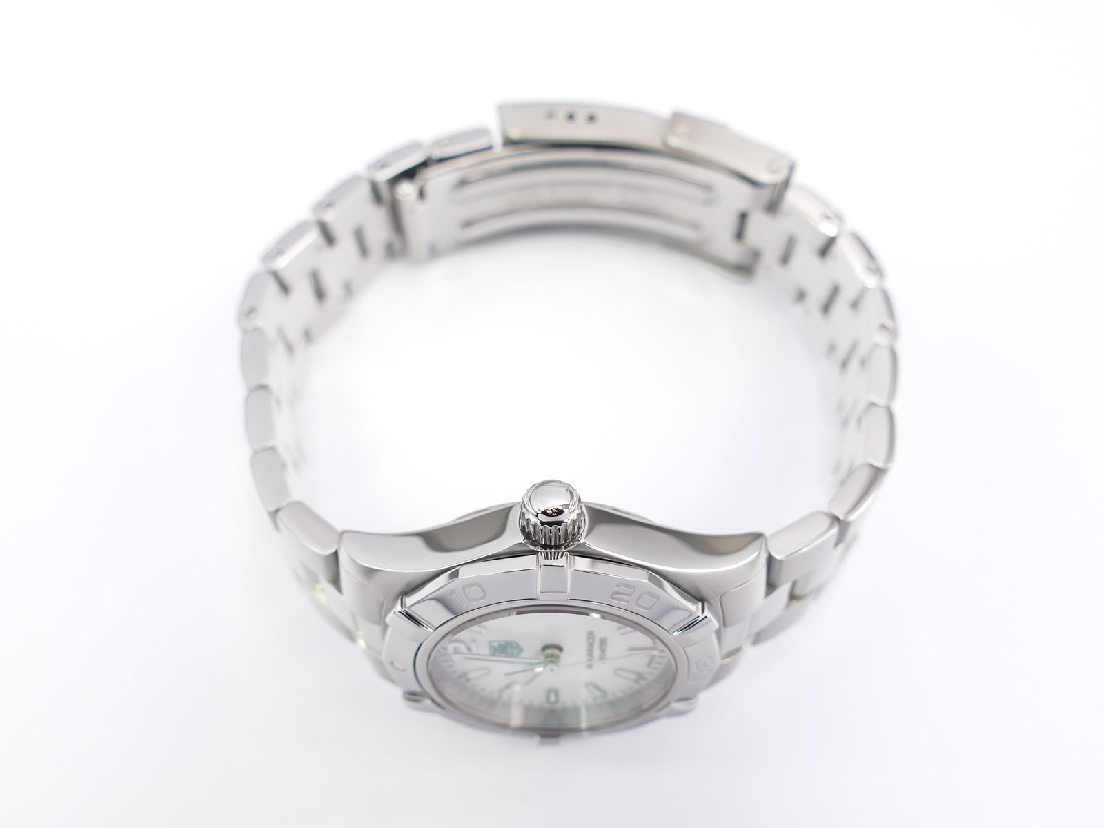 TAG Heuer Aquaracer WAF1414.BA0812 screw down crown
