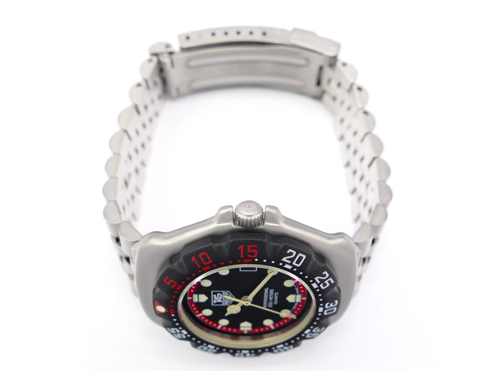 TAG Heuer Formula 1 374.513 / WA1214 crown