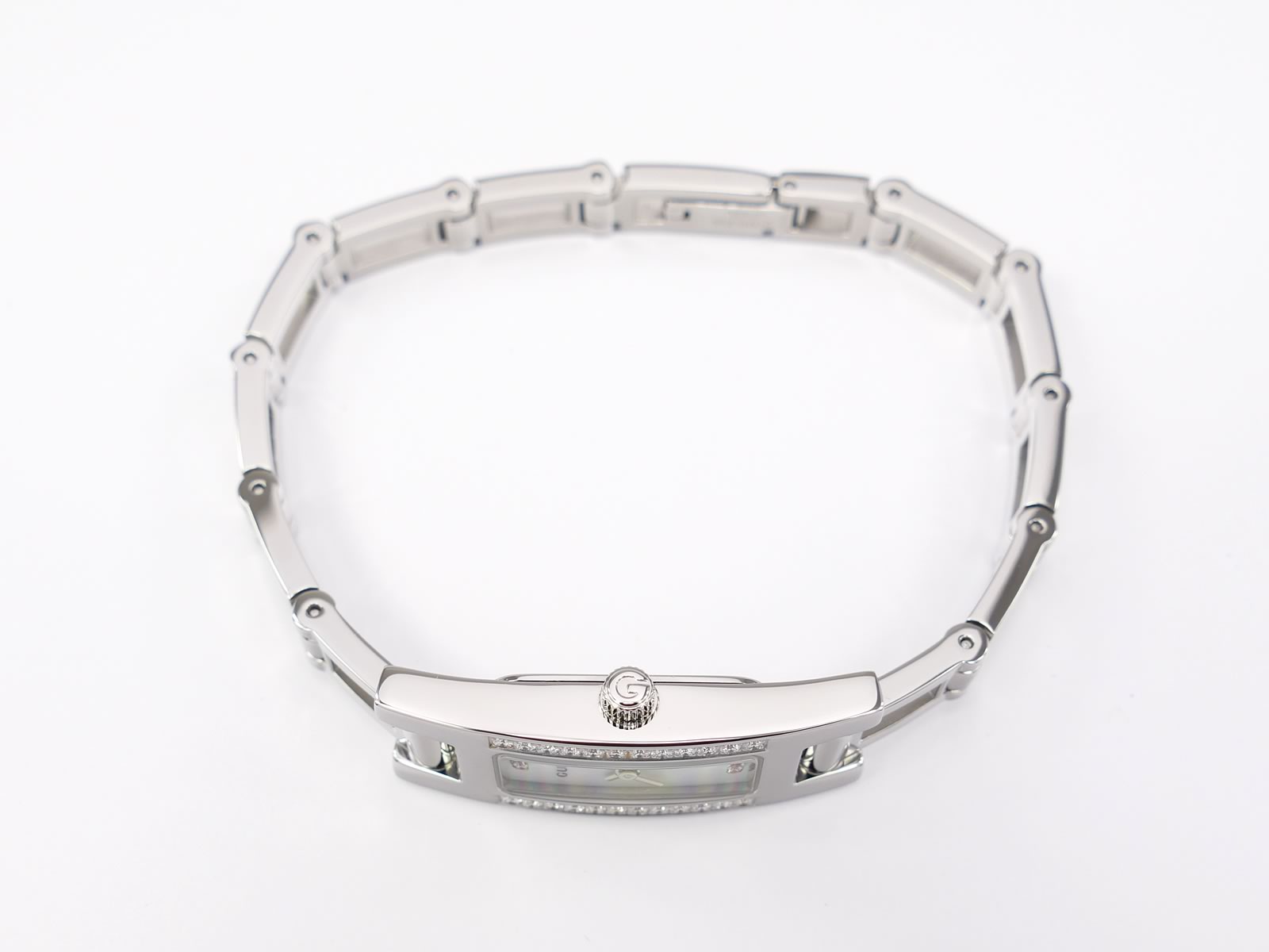 Gucci 3900L Stainless Steel crown