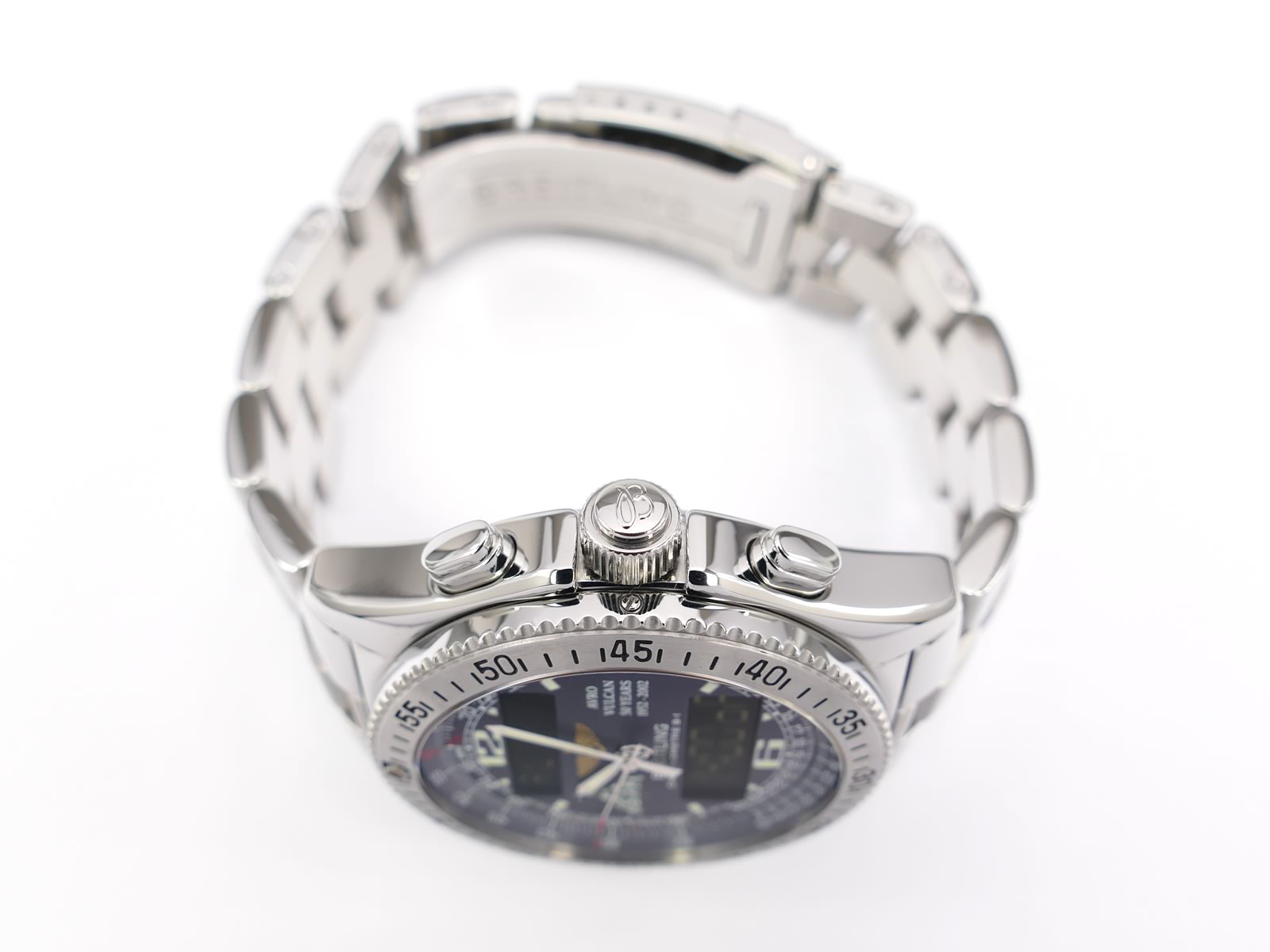 Breitling Professional B-1 A68362 crown and pushers