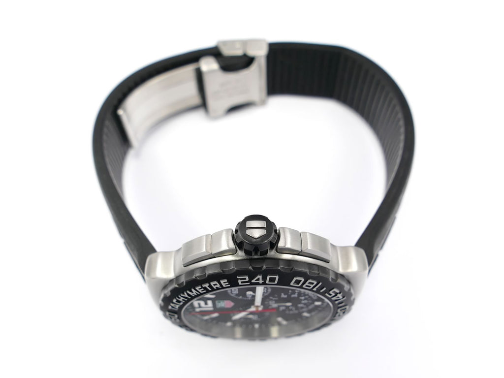 TAG Heuer Formula 1 CAU1110.FT6024 screw down crown