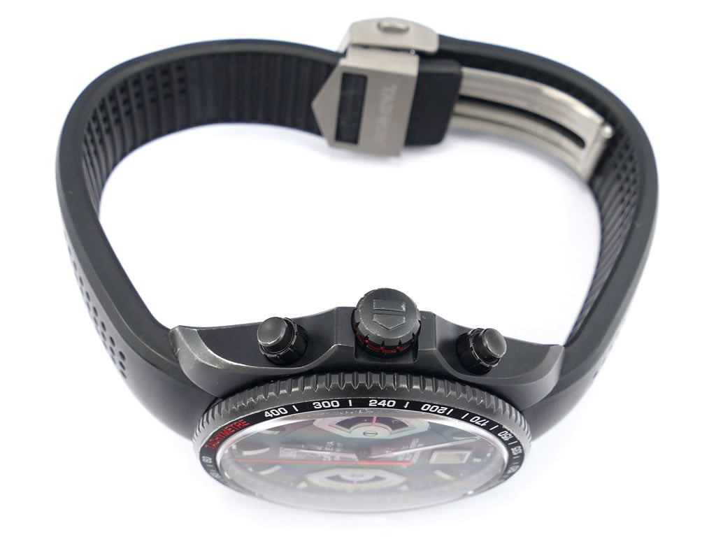 TAG Heuer Grand Carrera CAV518B side with crown and buttons