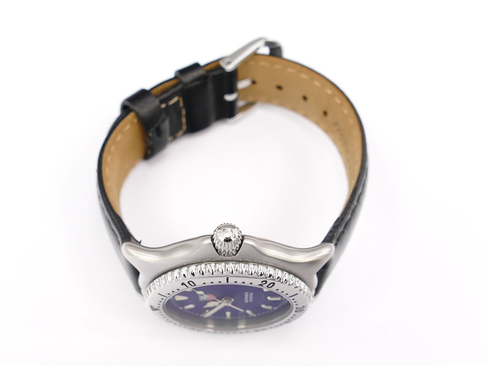 TAG Heuer SEL WI2211 stainless steel screw down crown