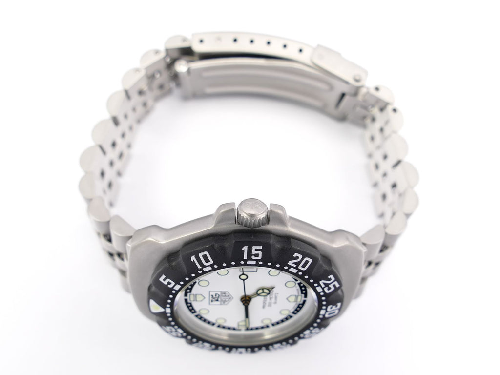 TAG Heuer Formula 1 WA1218 stainless steel crown