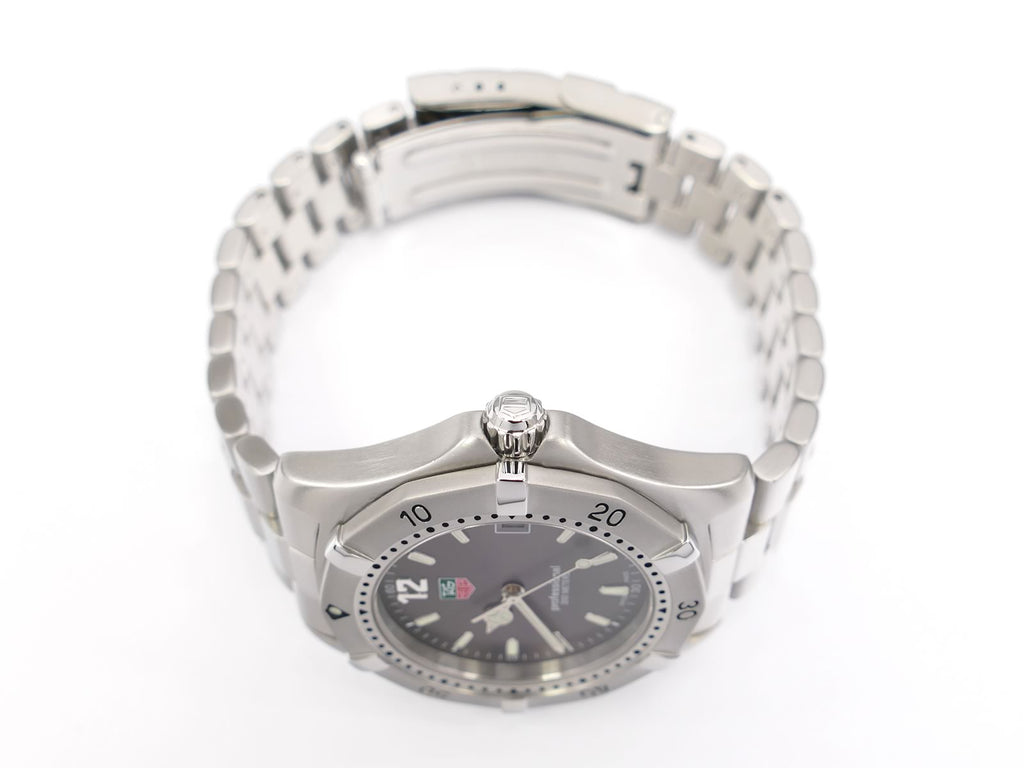 TAG Heuer 2000 WK1115.BA0311 stainless steel screw down crown