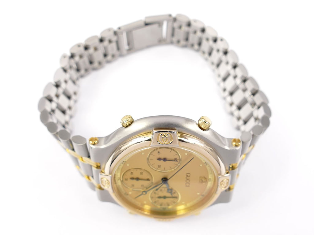 Gucci 9400 Chronograph 18k Gold pushers and crown