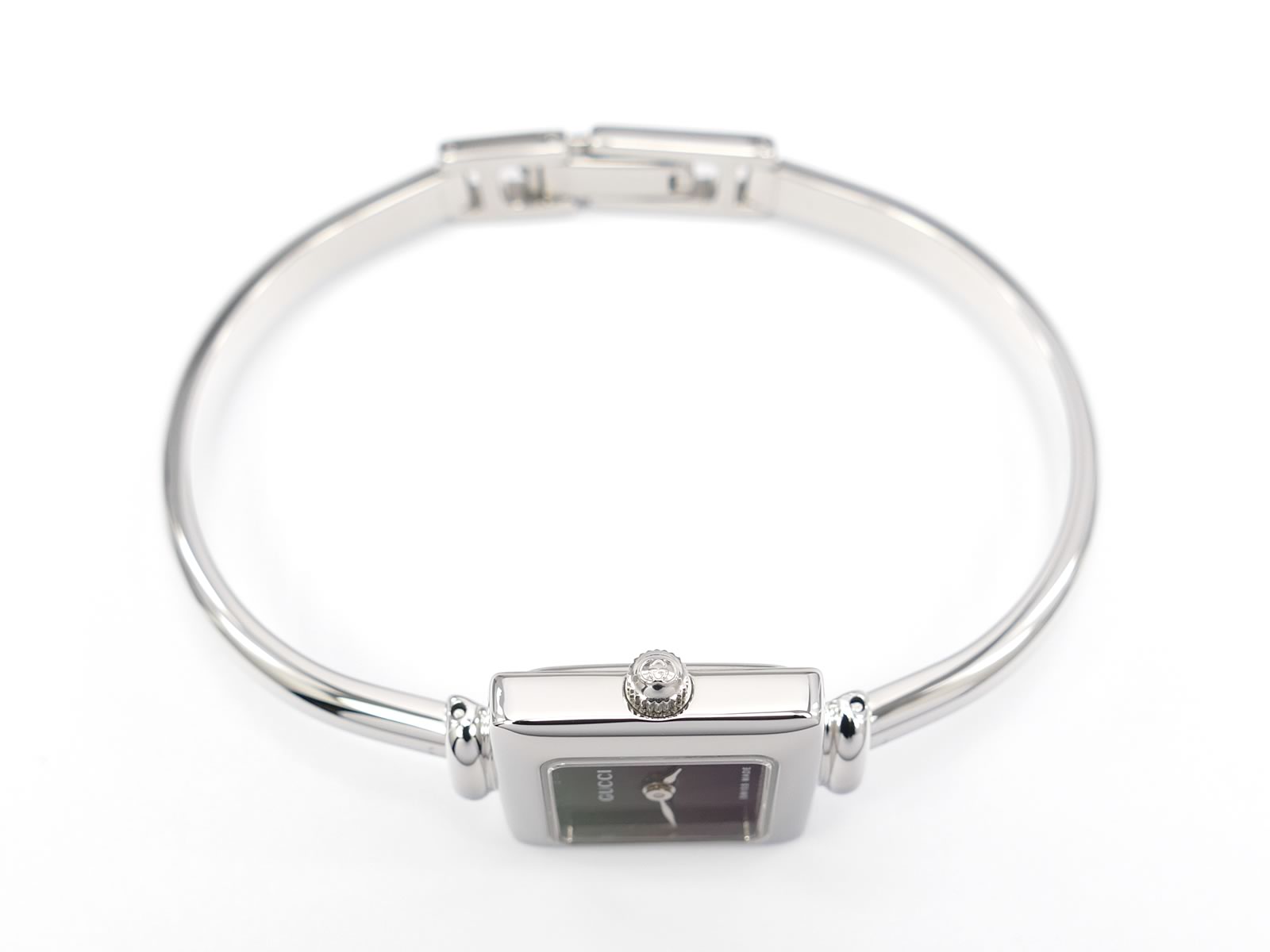 Gucci 1900L Stainless Steel crown