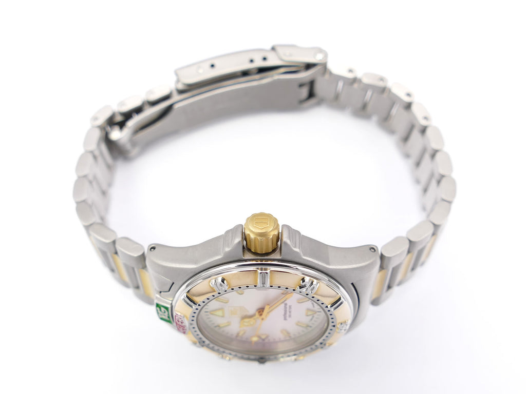 TAG Heuer 4000 Professional WF1420-0 screw down 18k gold crown
