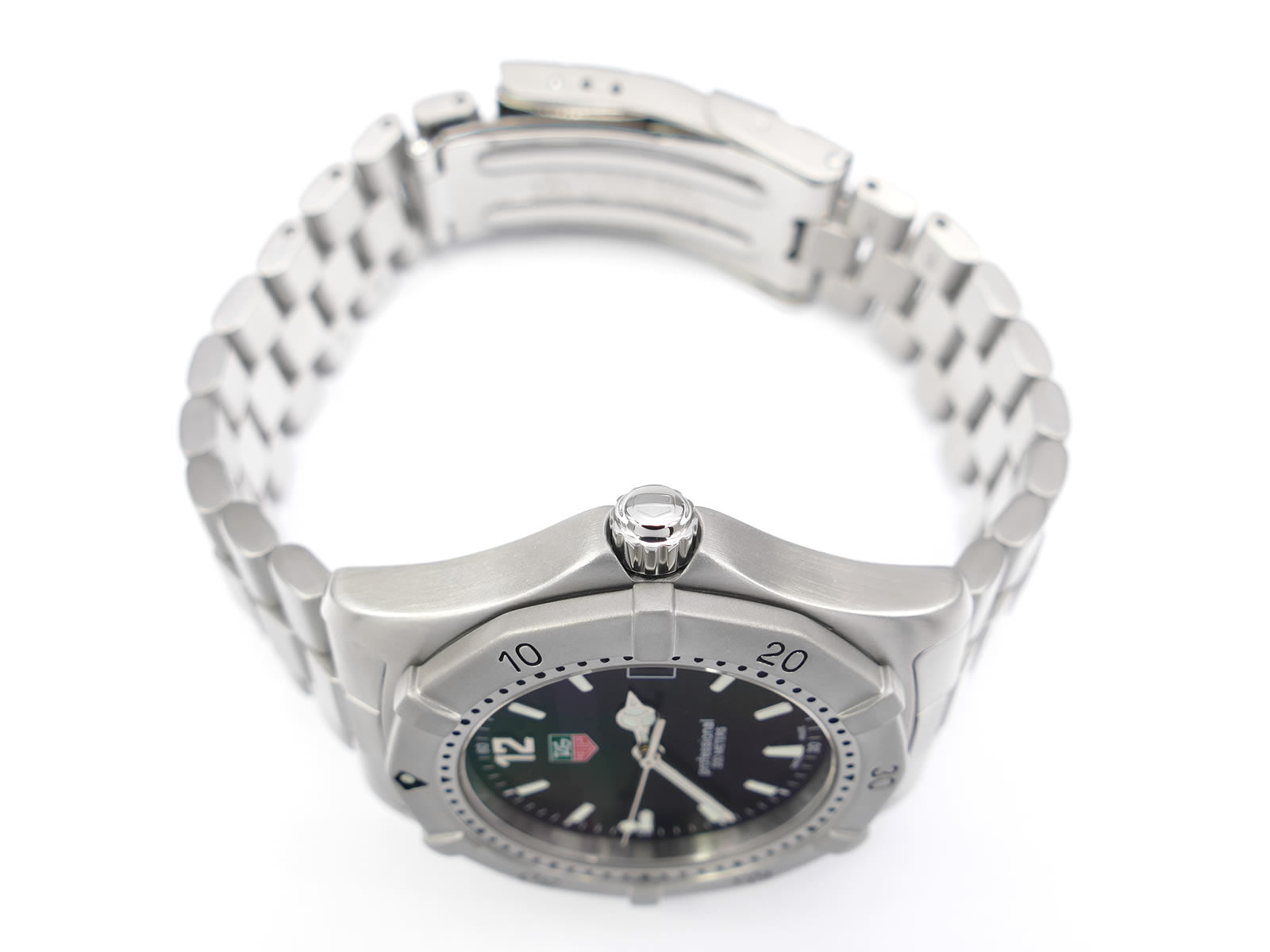 TAG Heuer 2000 WK1110-0 screw down crown