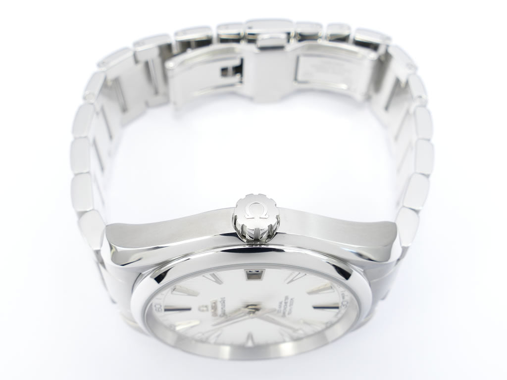 Omega Seamaster Aqua Terra 231.10.42.21.02.001 screw down crown