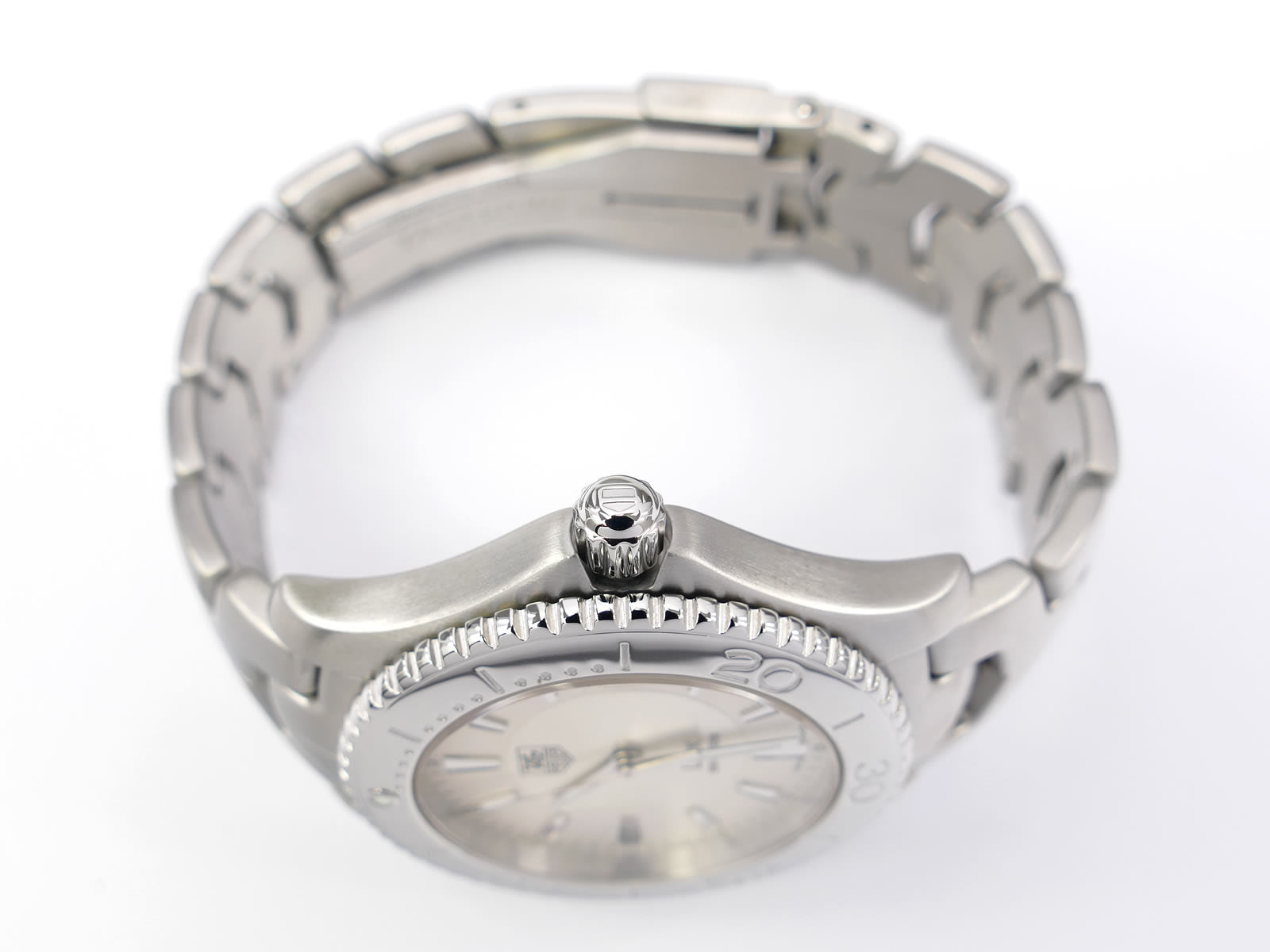 TAG Heuer Link WJ1111 stainless steel screw down crown