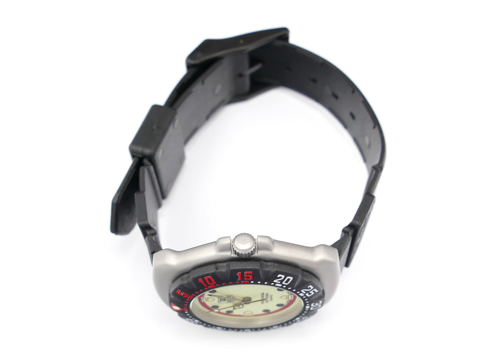 TAG Heuer Formula 1 371.513 stainless steel crown