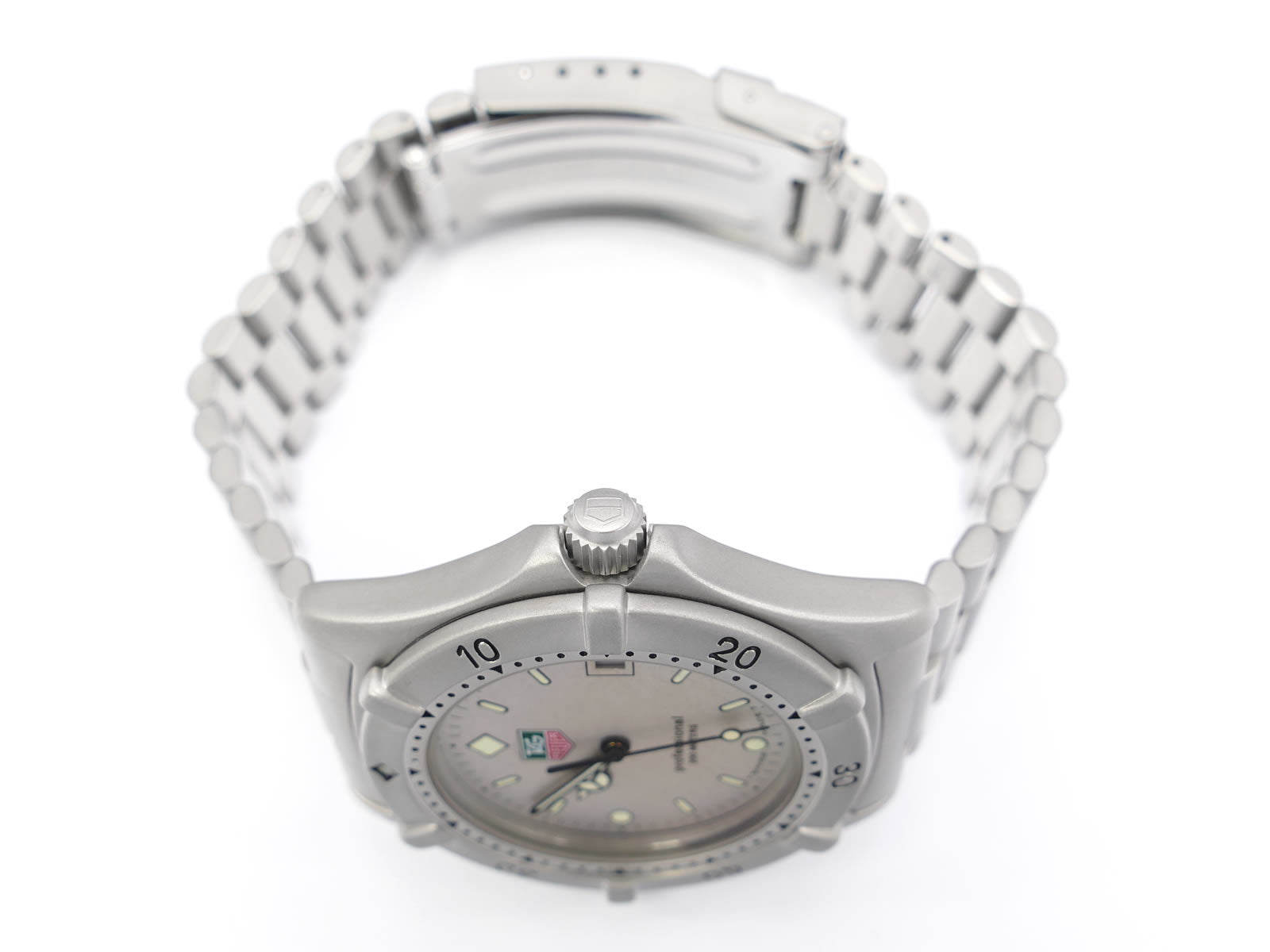 TAG Heuer 2000 Professional Classic Silver / Grey Dial 962.206-2