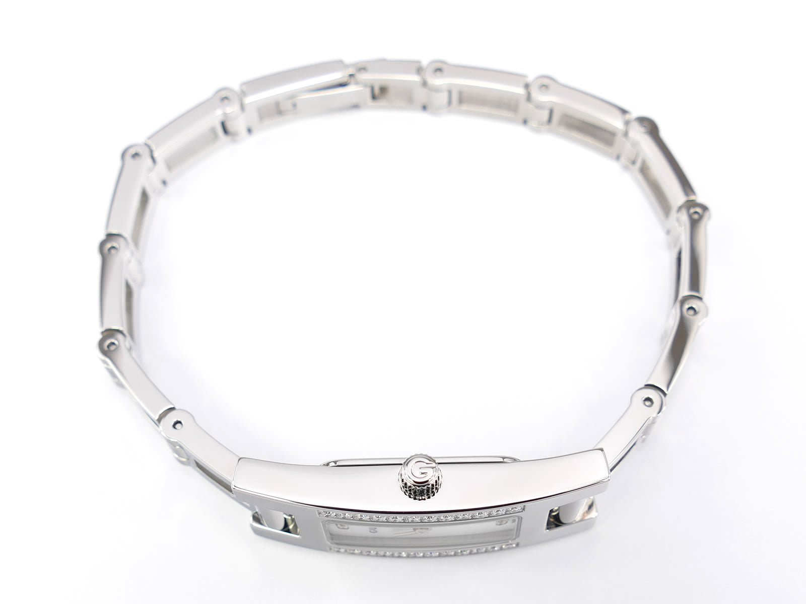 Gucci 3900L Stainless Steel crown