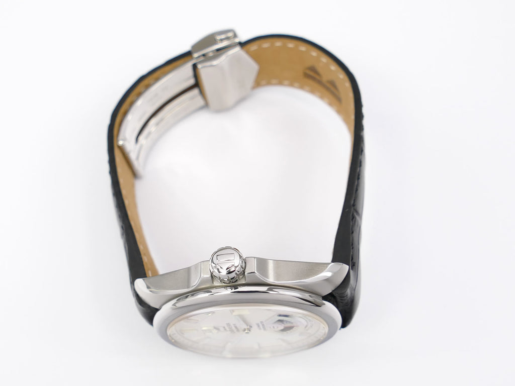 TAG Heuer Grand Carrera WAV511B stainless steel screw down crown