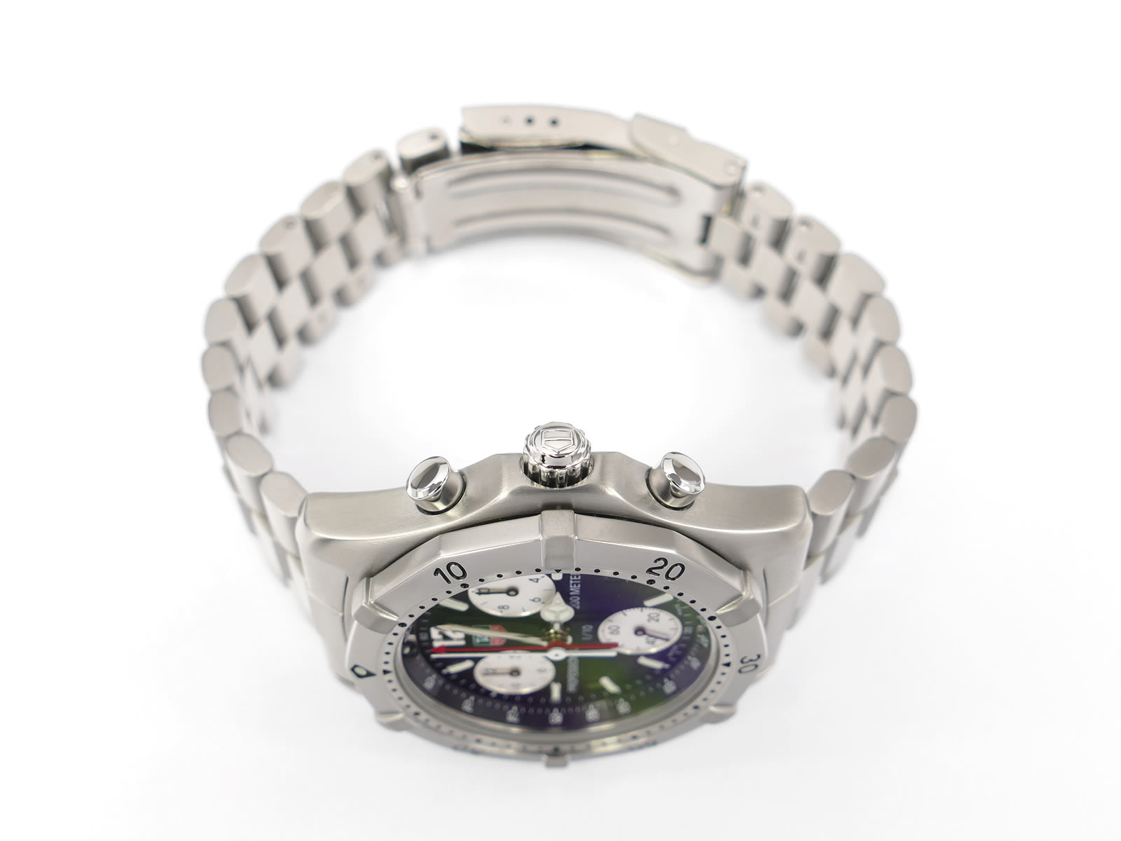 TAG Heuer 2000 CK1110-0 stainless steel screw down crown