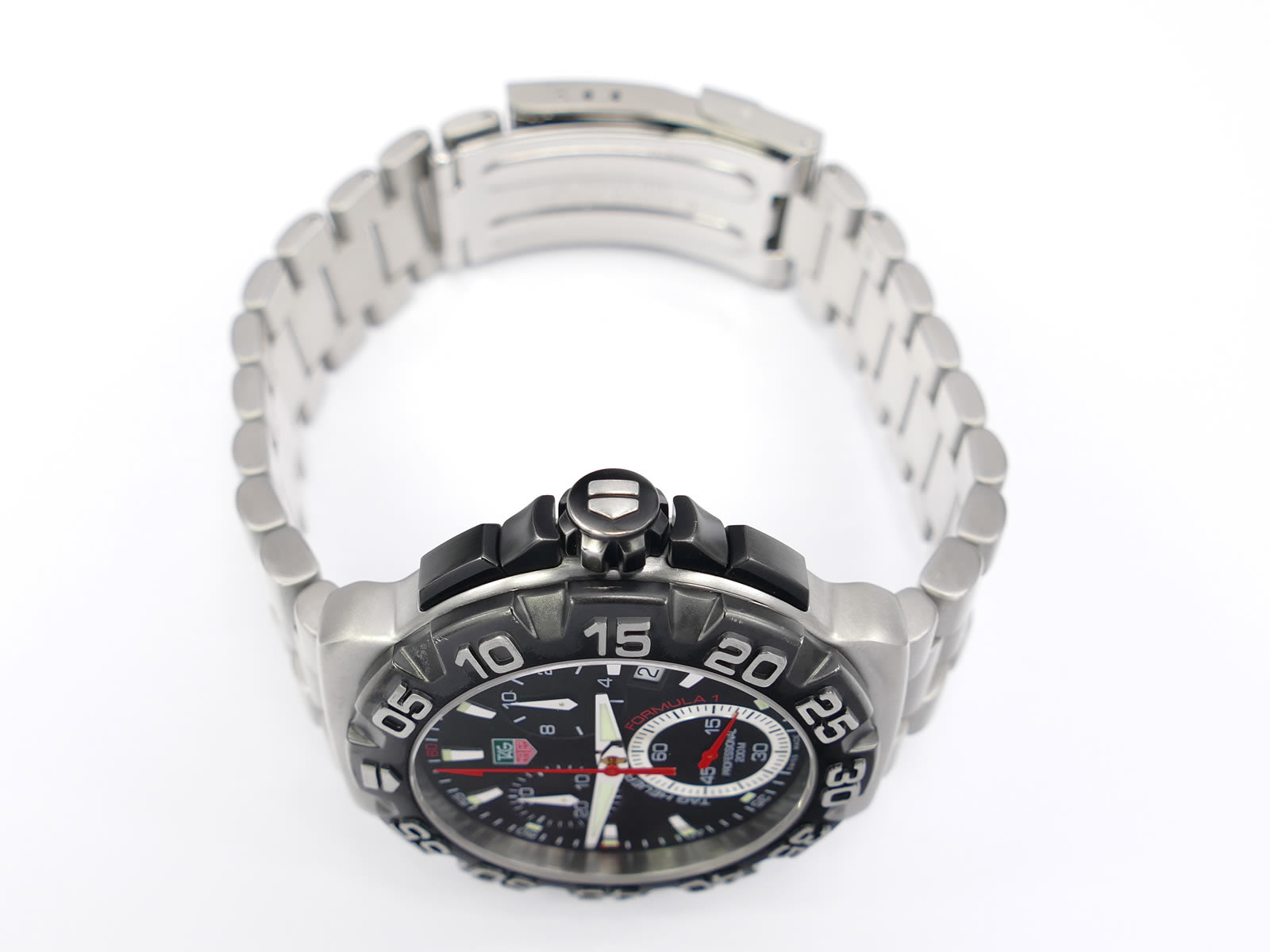 TAG Heuer Formula 1 CAH1110 stainless steel titanium carbide coated screw down crown