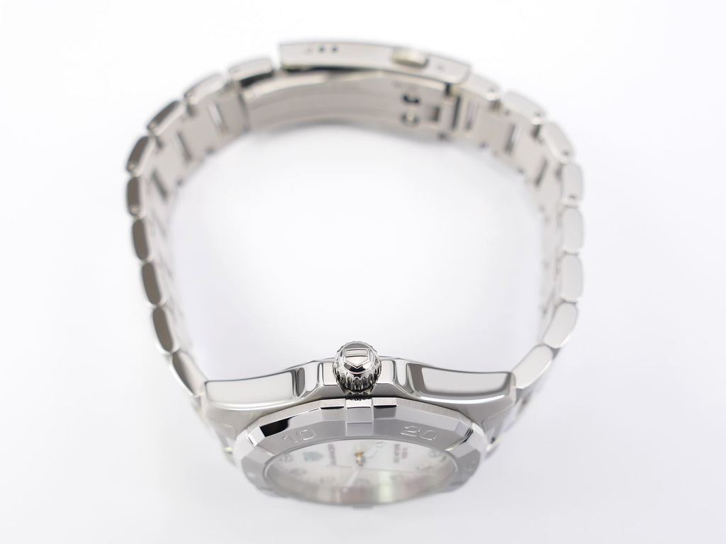 TAG Heuer Aquaracer WBD1314 stainless steel screw down crown
