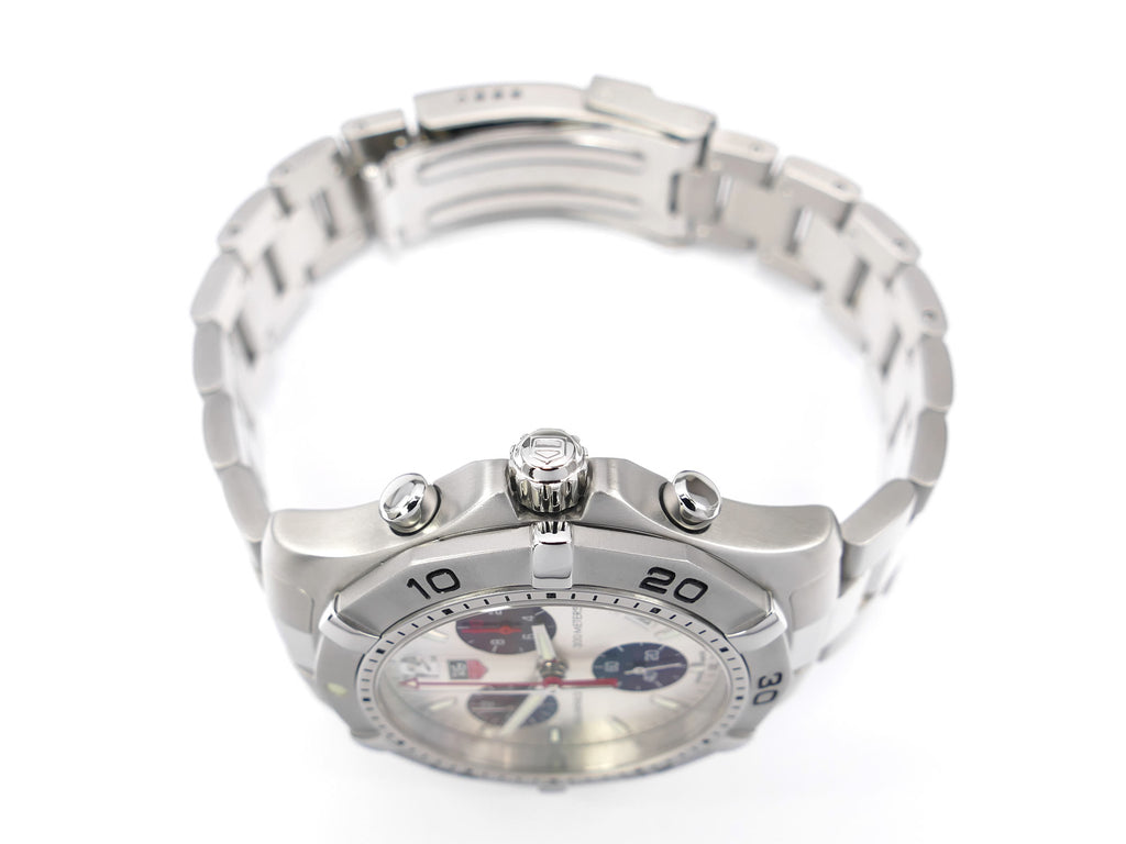 TAG Heuer Aquaracer CAF1111 stainless steel screw down crown