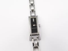 Gucci G-Link 110 Black Dial with 3 Diamonds on Stainless Steel Bracelet