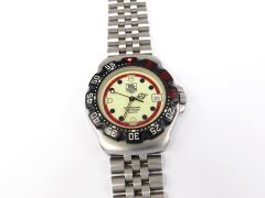 TAG Heuer Formula 1 WA1211 Luminous Dial Mid Size 35mm Red Accents
